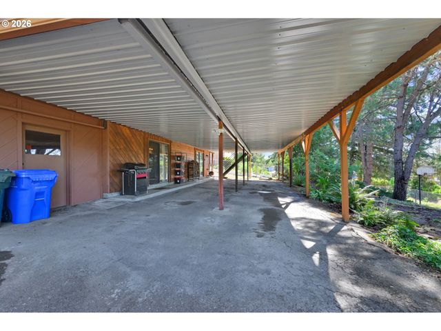 642 TERRACE Ln, Sutherlin, OR 97479