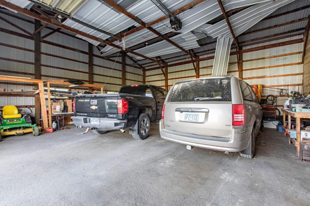 22842 530th Street, West Concord, MN 55985