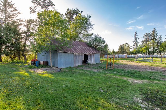 22842 530th Street, West Concord, MN 55985