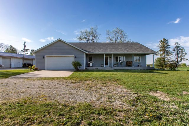 22842 530th Street, West Concord, MN 55985