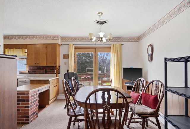 1260 E HIGH POINT LN, Columbia, MO 65203