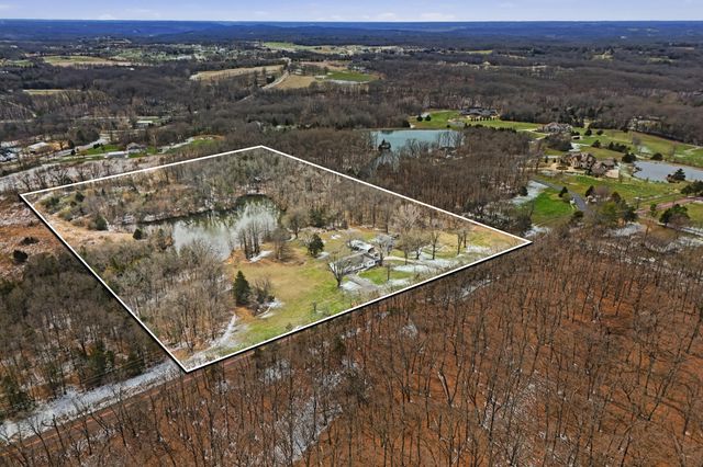 1260 E HIGH POINT LN, Columbia, MO 65203