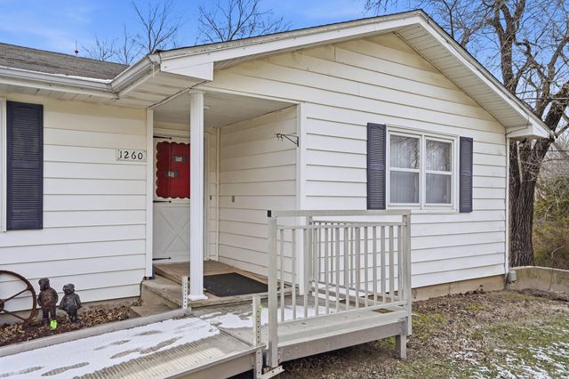 1260 E HIGH POINT LN, Columbia, MO 65203