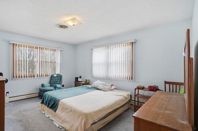 1260 E HIGH POINT LN, Columbia, MO 65203