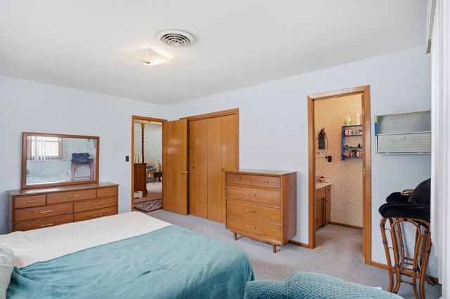 1260 E HIGH POINT LN, Columbia, MO 65203