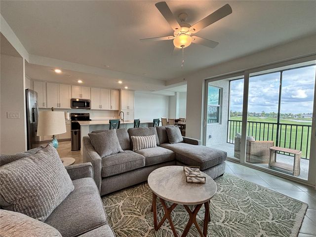 17560 OPAL SAND DRIVE 207, Venice, FL 34293