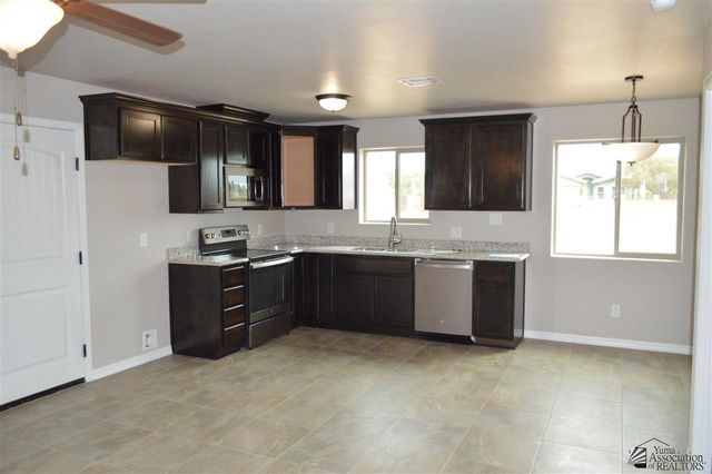 27357 Red Rock Rd, Wellton, AZ 85356