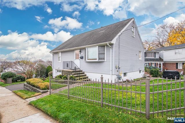 466 Franklin Avenue, Hasbrouck Heights, NJ 07604