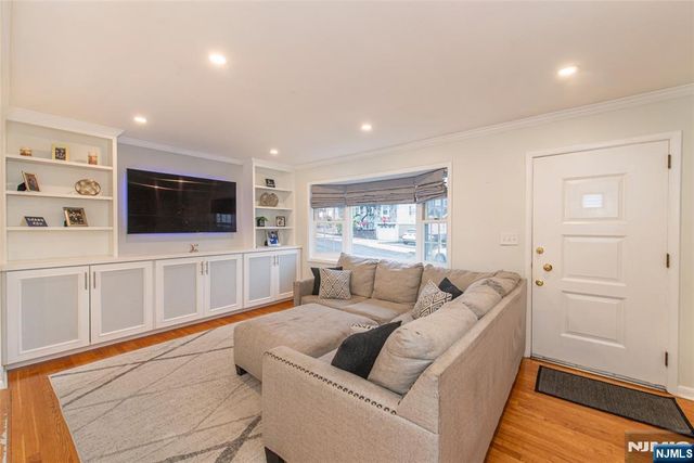 466 Franklin Avenue, Hasbrouck Heights, NJ 07604