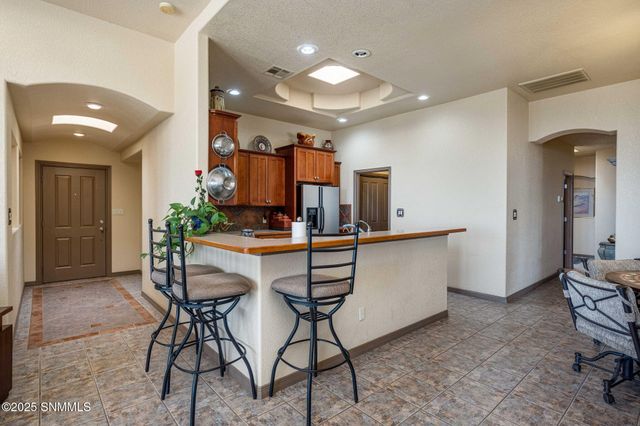 15514 Space Murals Lane, Las Cruces, NM 88011