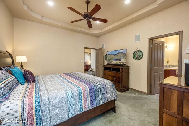 15514 Space Murals Lane, Las Cruces, NM 88011