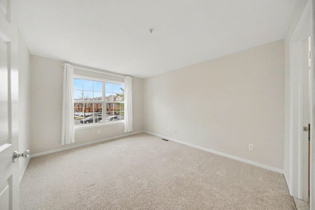 2738 Barclay Way, Ann Arbor, MI 48105