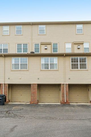 2738 Barclay Way, Ann Arbor, MI 48105