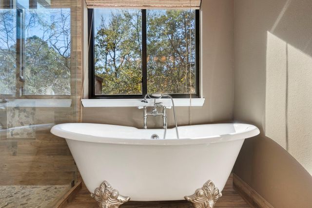 98 S Wilde Yaupon Court, Spring, TX 77381