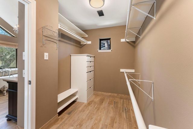 98 S Wilde Yaupon Court, Spring, TX 77381