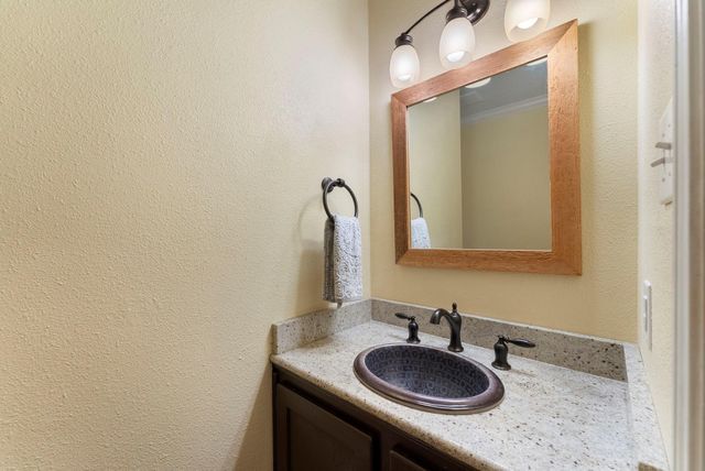 98 S Wilde Yaupon Court, Spring, TX 77381