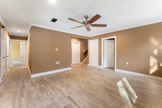 98 S Wilde Yaupon Court, Spring, TX 77381