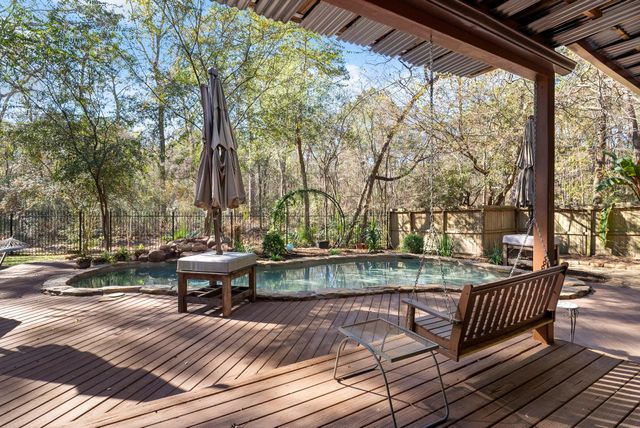 98 S Wilde Yaupon Court, Spring, TX 77381