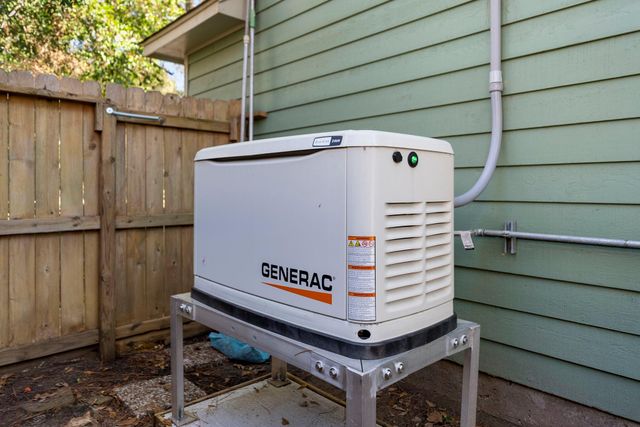 98 S Wilde Yaupon Court, Spring, TX 77381