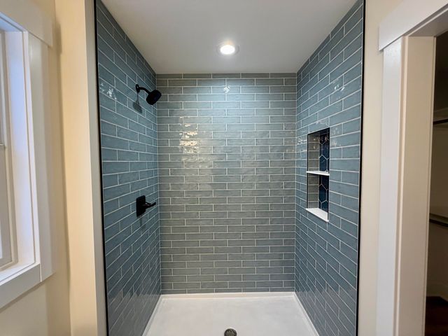 1300 Sydney Street, Whitehall, MI 49461