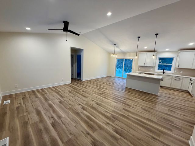 1300 Sydney Street, Whitehall, MI 49461