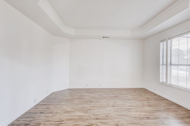 1306 Bentley Drive, Carrollton, TX 75006