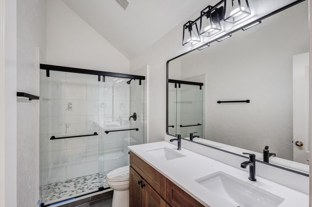 1306 Bentley Drive, Carrollton, TX 75006