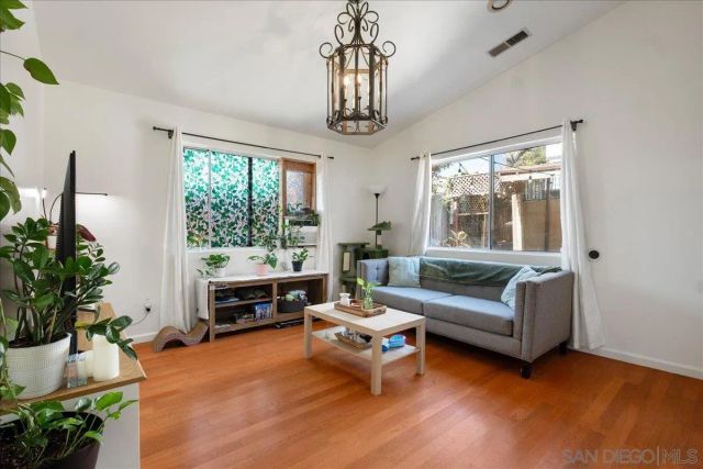 4027 C St, San Diego, CA 92102