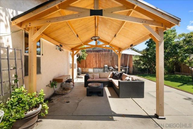 4027 C St, San Diego, CA 92102