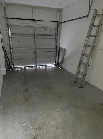 2357 SE 23rd Drive 2357, Homestead, FL 33035