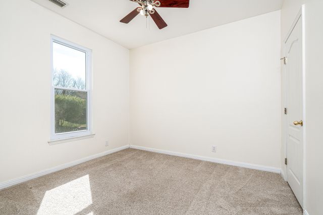 2938 Churchill Ln, Thompsons Station, TN 37179