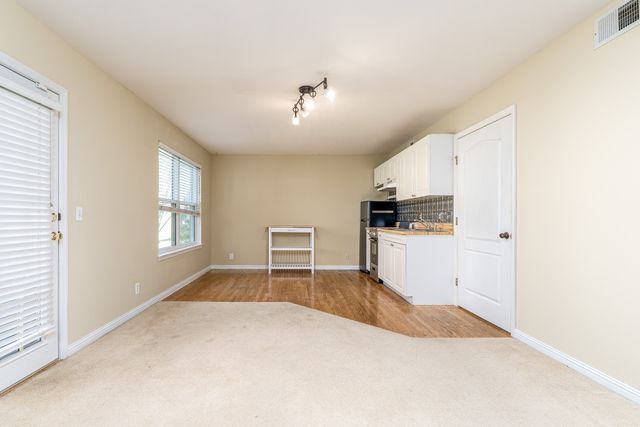 2938 Churchill Ln, Thompsons Station, TN 37179