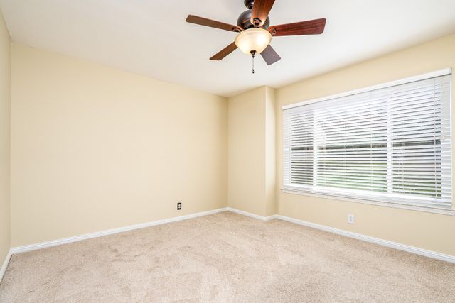 2938 Churchill Ln, Thompsons Station, TN 37179