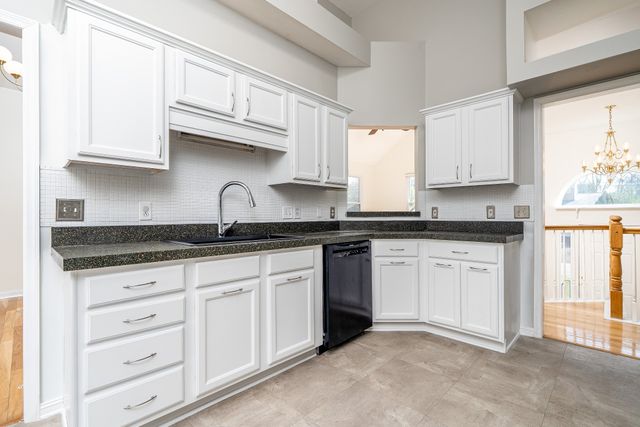 2938 Churchill Ln, Thompsons Station, TN 37179