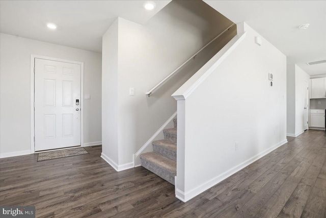 561 E 4TH ST E, Bernville, PA 19506