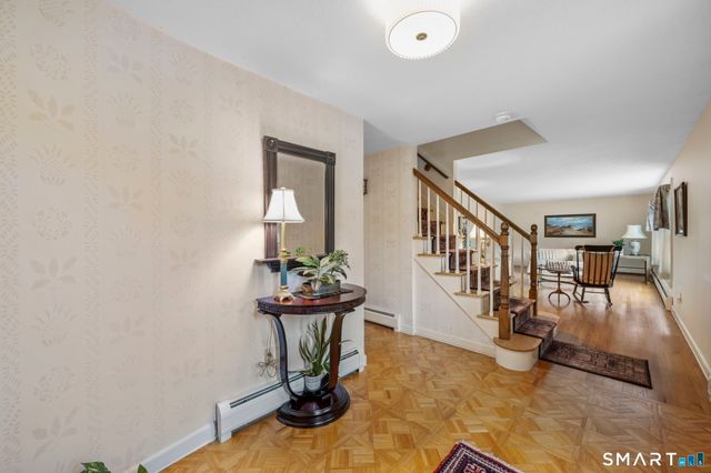 21 Watson Drive, Simsbury, CT 06070