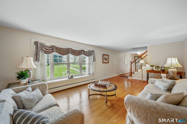 21 Watson Drive, Simsbury, CT 06070