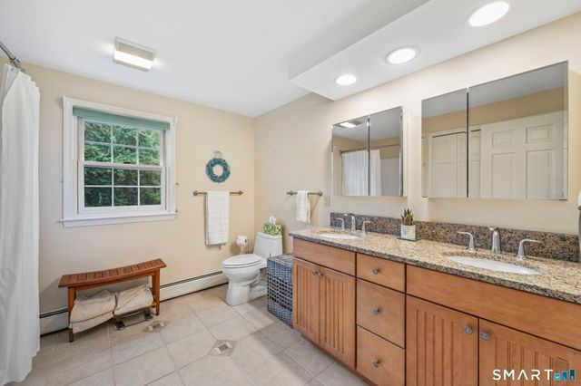 21 Watson Drive, Simsbury, CT 06070