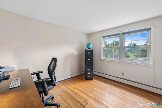 21 Watson Drive, Simsbury, CT 06070