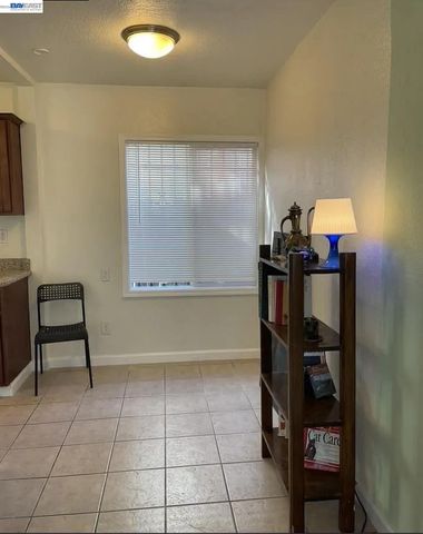 3309 64Th Ave, Oakland, CA 94605