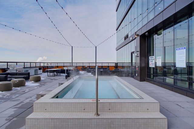 270 Hennepin Avenue 600, Minneapolis, MN 55401