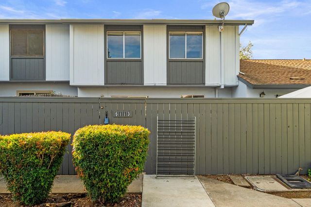 5113 Greenberry Dr, Sacramento, CA 95841