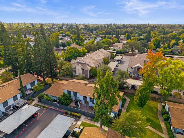 5113 Greenberry Dr, Sacramento, CA 95841