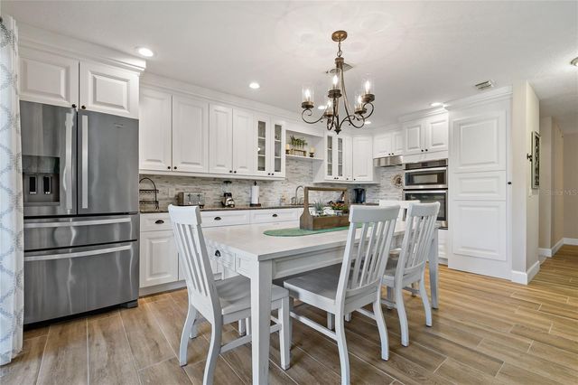 340 MOORINGS COVE DRIVE 3G, Tarpon Springs, FL 34689