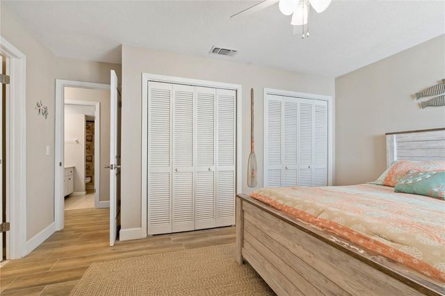 340 MOORINGS COVE DRIVE 3G, Tarpon Springs, FL 34689