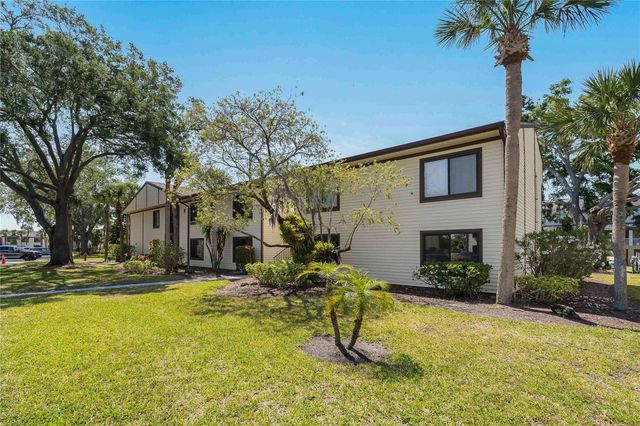 340 MOORINGS COVE DRIVE 3G, Tarpon Springs, FL 34689
