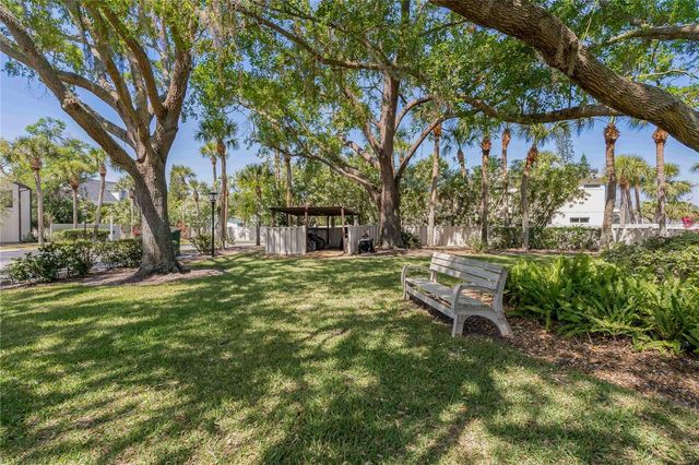 340 MOORINGS COVE DRIVE 3G, Tarpon Springs, FL 34689