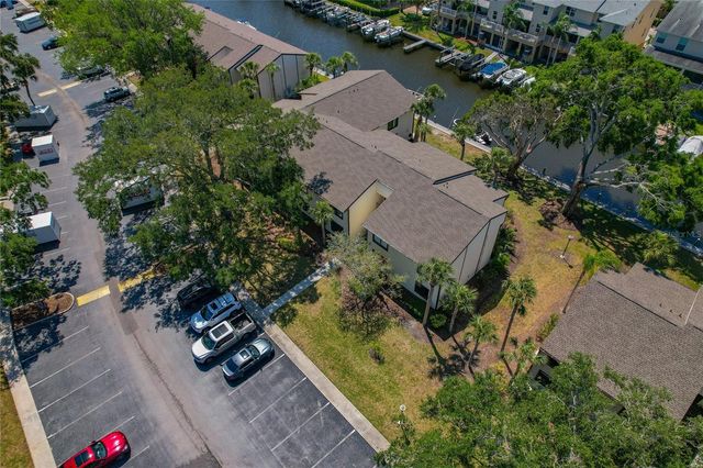 340 MOORINGS COVE DRIVE 3G, Tarpon Springs, FL 34689