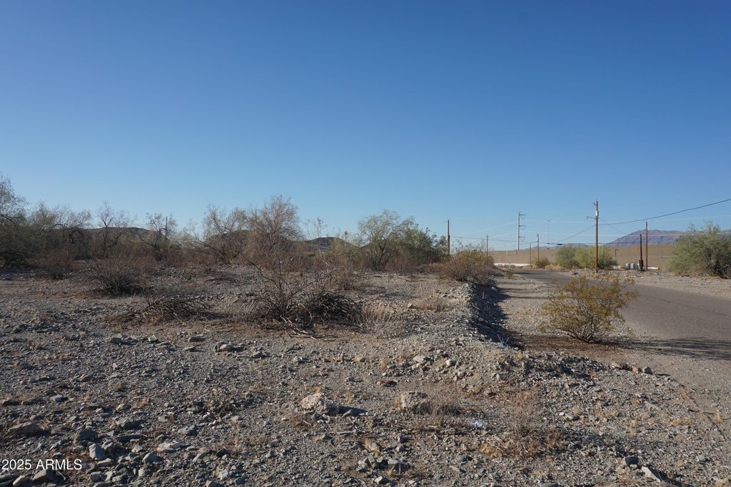 Image 10 of property listing at 000 W Unknown -- -, Laveen, AZ 85339