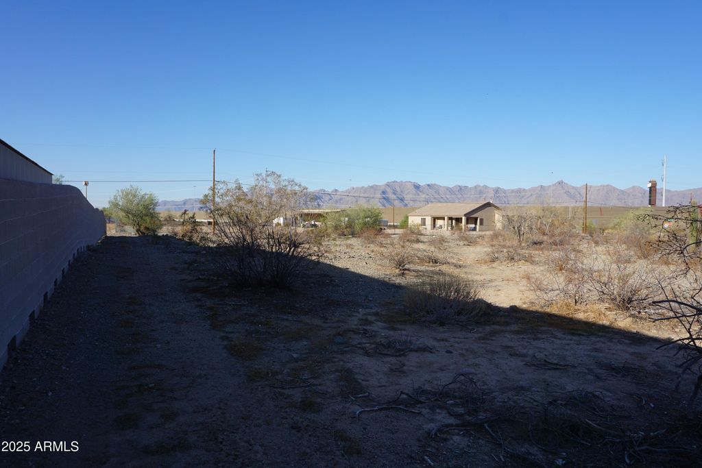 Image 8 of property listing at 000 W Unknown -- -, Laveen, AZ 85339